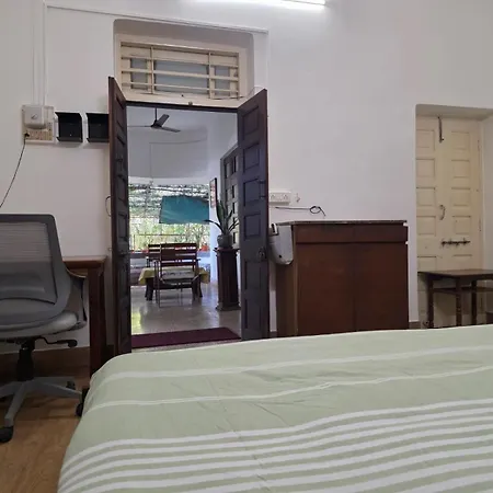 Srinekatan Heritage Villa Homestay-3